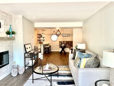 184 Place Ln, Woburn, MA 01801 - photo 4