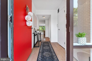 5420 Smooth Meadow Way, Columbia, MD 21044 - photo 2