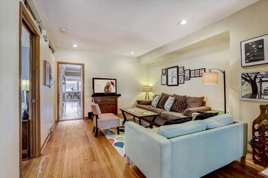 1164 S Elmwood Ave, Oak Park, IL 60304 - photo 7