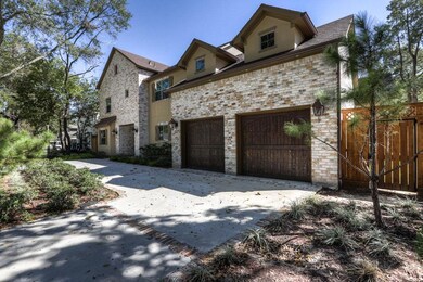 1449 Chamboard Ln, Houston, TX 77018 - photo 2