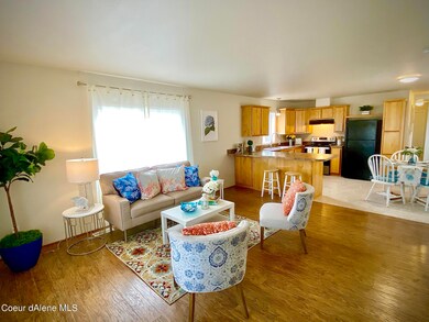 Living Rm 1