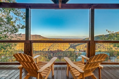 1413 Eagle Cloud Way, Sevierville, TN 37862 - photo 5