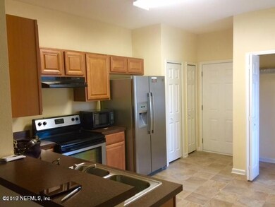 4723 Playpen Dr, Jacksonville, FL 32210 - photo 4