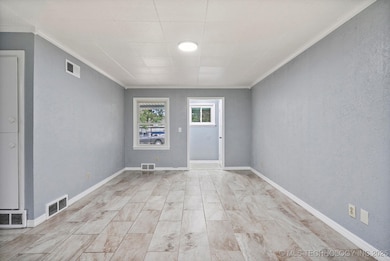 9129 E 3rd Place, Tulsa, OK 74112 - photo 5