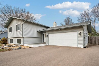 11474 100th Ave N, Maple Grove, MN 55369 - photo 3