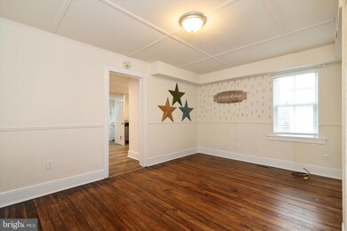 106 W 5th Ave, Ranson, WV 25438 - photo 7