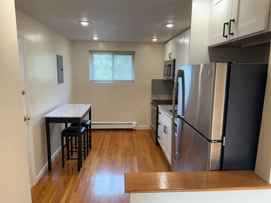 40 Westgate Rd unit 5, Boston College, MA 02467 - photo 4