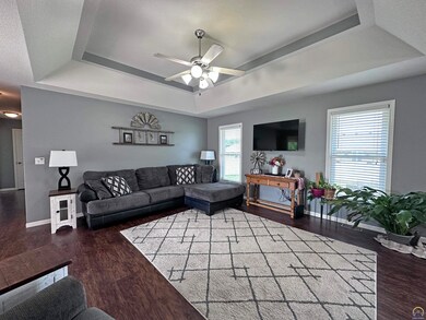 4521 SW Misty Harbor Dr, Topeka, KS 66610 - photo 5