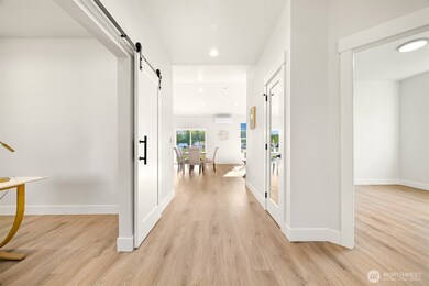 710 E 4th St, Everson, WA 98276 - photo 6