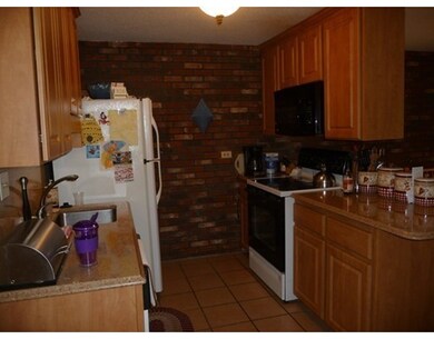 6 Meadowbrook Ln unit 4, South Easton, MA 02375 - photo 3