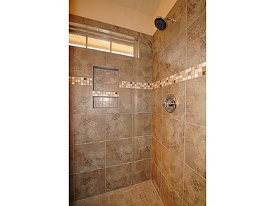 Master Bath/Spa.