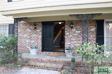 Come on it!  Lovely foyer / entrance hall and curv