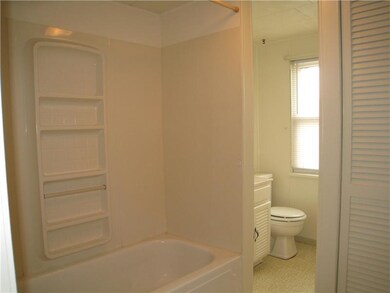 Full Bath.