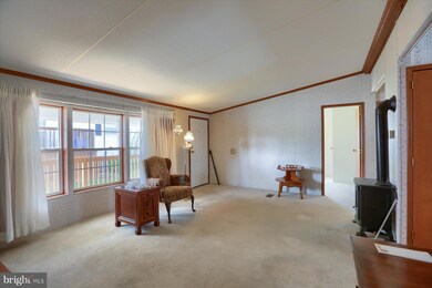 110 Clearfield Ct E, Lancaster, PA 17603 - photo 6