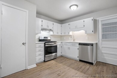 717 Dwain Dr, Fayetteville, NC 28305 - photo 6