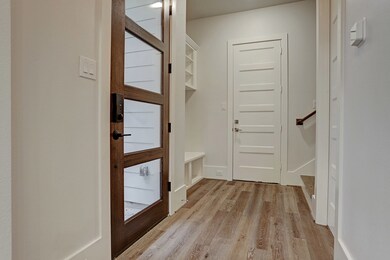 814 E 24th St, Houston, TX 77009 - photo 3