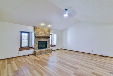 8949 E Blake Ct, Wichita, KS 67207 - photo 5