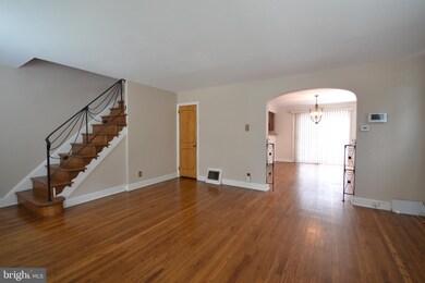 823 Arbor Rd, Lansdowne, PA 19050 - photo 3