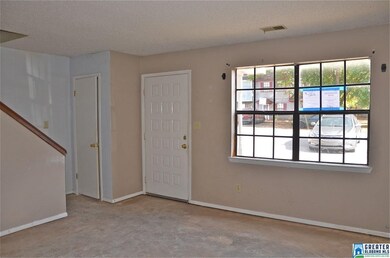 1920 Springlake Ct, Birmingham, AL 35215 - photo 4