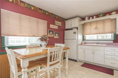 Sweet white kitchen, all appliances stay!