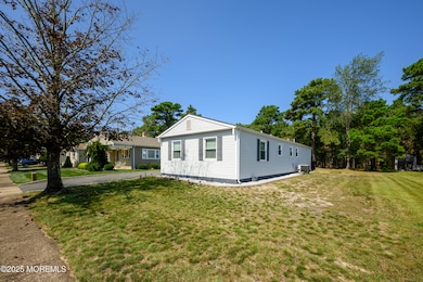 103 Troumaka St, Toms River, NJ 08757 - photo 4