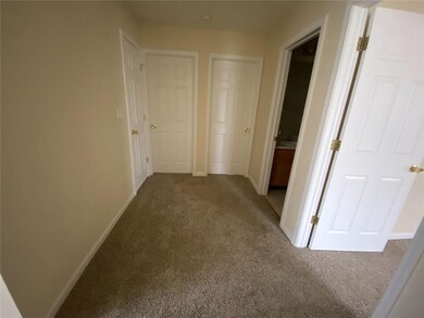 3168 Shadow Bend Dr, Columbus, IN 47201 - photo 7