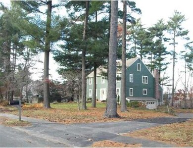 189 Edgewater Dr, Pembroke, MA 02359 - photo 2