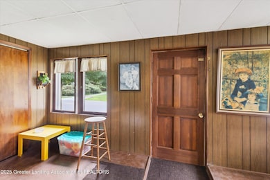 833 S Barnes St, Mason, MI 48854 - photo 6