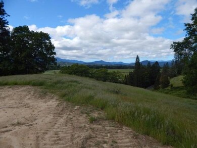 3314 Upper River Rd, Grants Pass, OR 97526 - photo 2