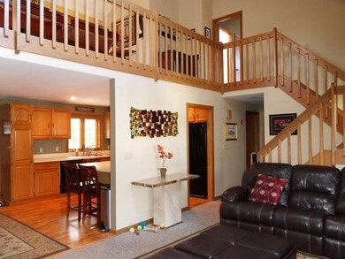 40 Dudley Ln, Sutton, MA 01590 - photo 3