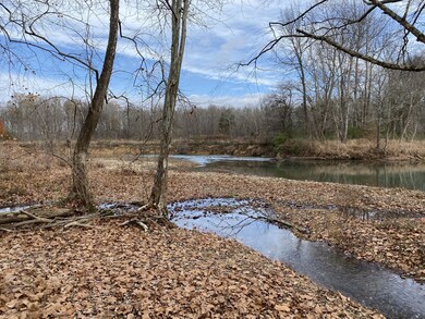 0 Country Club Dr unit RTC2462978, Linden, TN 37096 - photo 3