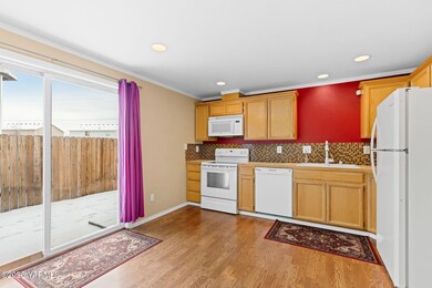 213 Nugget St-9