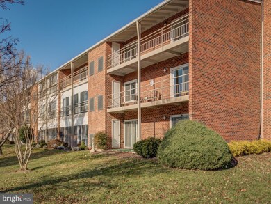 3500 Forest Edge Dr unit 3A, Silver Spring, MD 20906 - photo 6