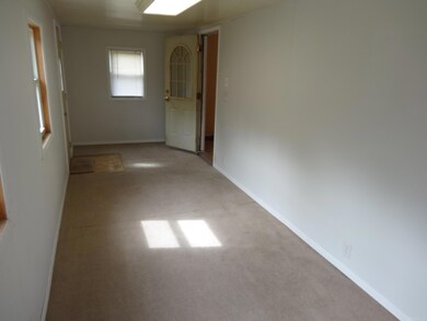 408 W Centennial Ave, Muncie, IN 47303 - photo 5