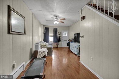 1236 Carbon St, Reading, PA 19601 - photo 5