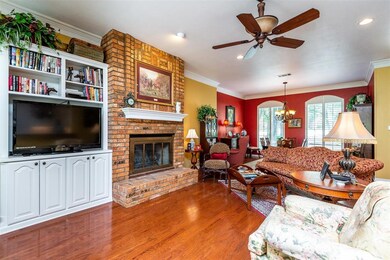 5101 Fairway Cir, Granbury, TX 76049 - photo 7