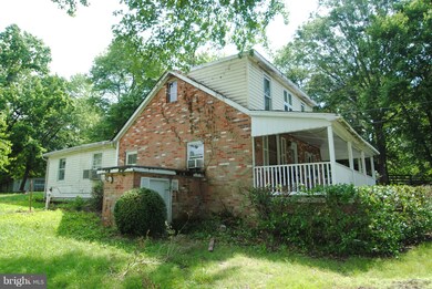 12523 Izaak Walton Dr, Bristow, VA 20136 - photo 3