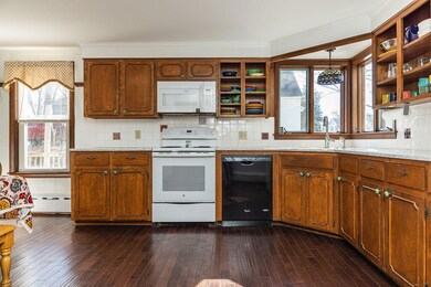 32 Taylor St, Biddeford, ME 04005 - photo 3