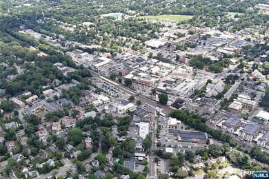 80 Washington Place, Ridgewood, NJ 07450 - photo 6