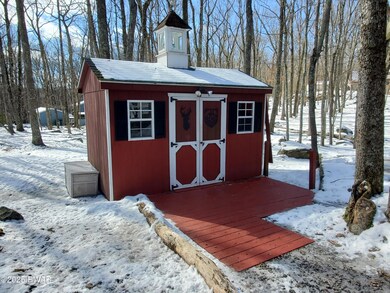 219 Forest Ridge Dr, Hawley, PA 18428 - photo 3