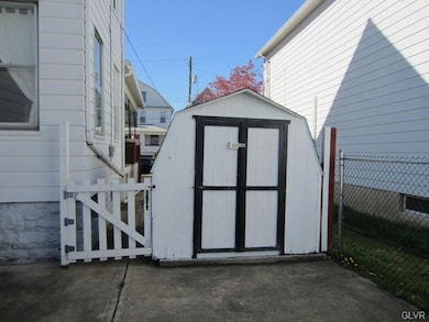 58 S Welles Ave, Kingston, PA 18704 - photo 7