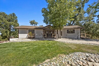 24840 Arrow Ct, Tehachapi, CA 93561 - photo 5