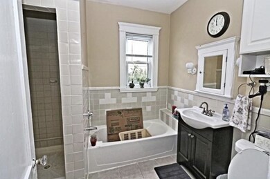 10 Hutchinson St unit 2, Winthrop, MA 02152 - photo 6