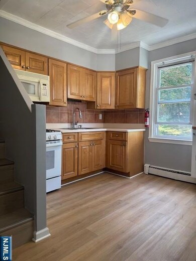 509 Englehardt Terrace unit 2nd Fl, Ridgefield, NJ 07657 - photo 5