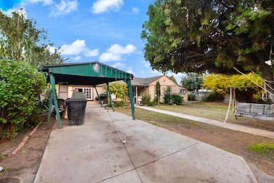 2012 2nd St, Hughson, CA 95326 - photo 5