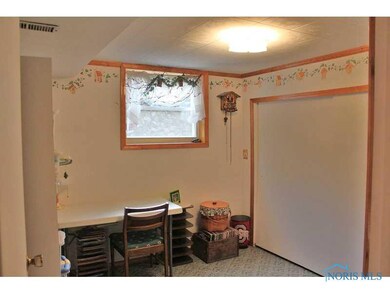 712 Cynthia Ct, Findlay, OH 45840 - photo 6