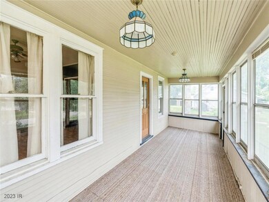 903 W 4th St S, Newton, IA 50208 - photo 3