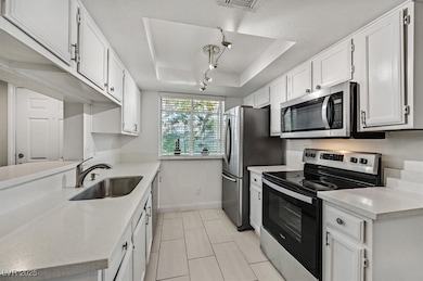 5890 Medallion Dr unit 103, Las Vegas, NV 89122 - photo 2