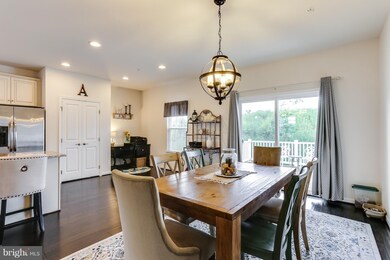 910 Magnolia Blossom Ct, Sykesville, MD 21784 - photo 7