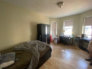 1862 Beacon St unit BLD1-4, Brookline, MA 02445 - photo 4